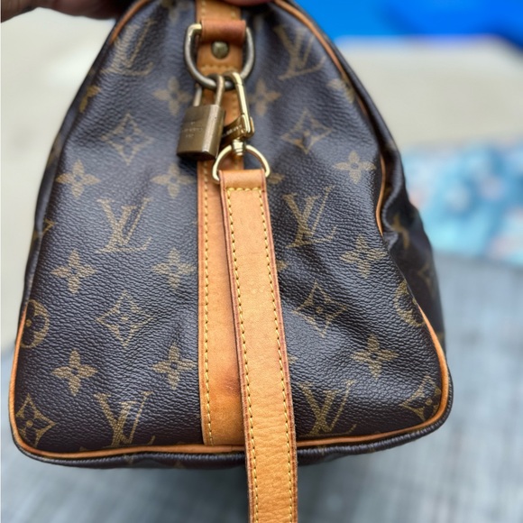 The EVER popular Louis Vuitton Bando 30 - Picture 5 of 10
